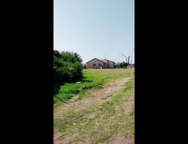 LAND FOR SALE IN ACTONVILLE